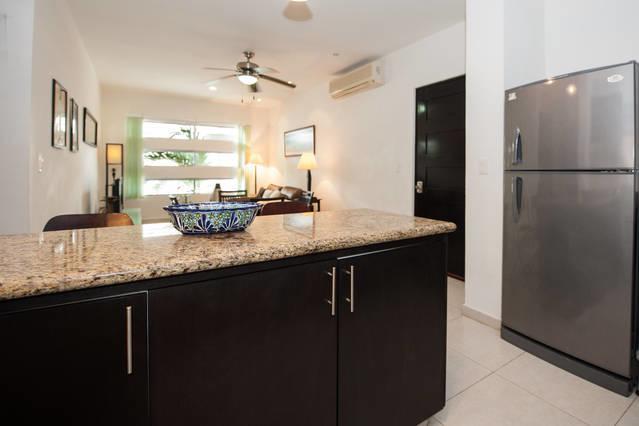 Aqua Terra - Quiet Condo For 4 普拉亚卡门 外观 照片